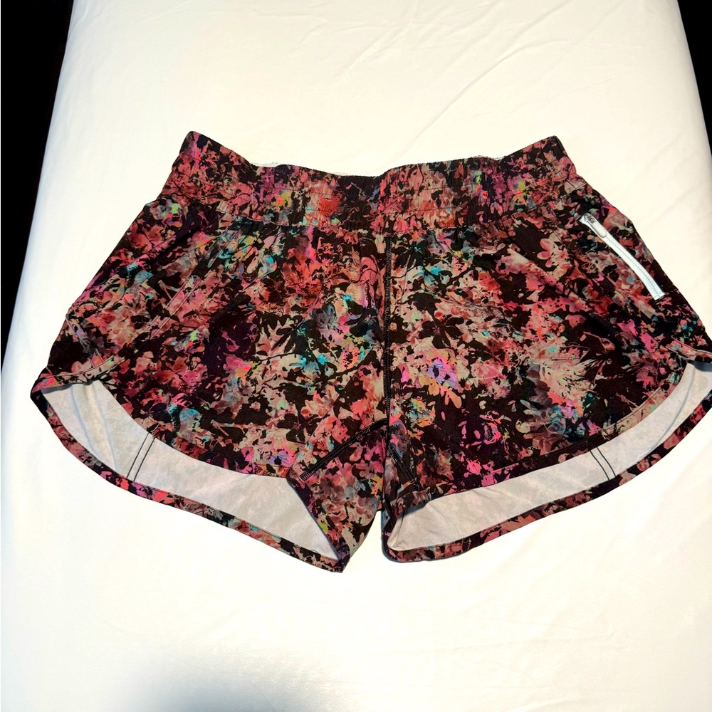 Lululemon Multicolor Floral Women Shorts, Size 12